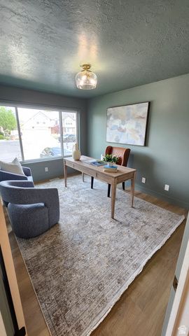 1972 E EVERLEIGH CIR, Sandy, UT 84093