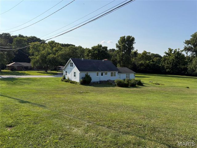 1246 Spring Drive, Herculaneum, MO 63048