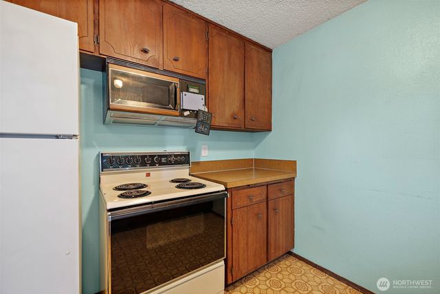19509 SE 241st Place, Covington, WA 98042