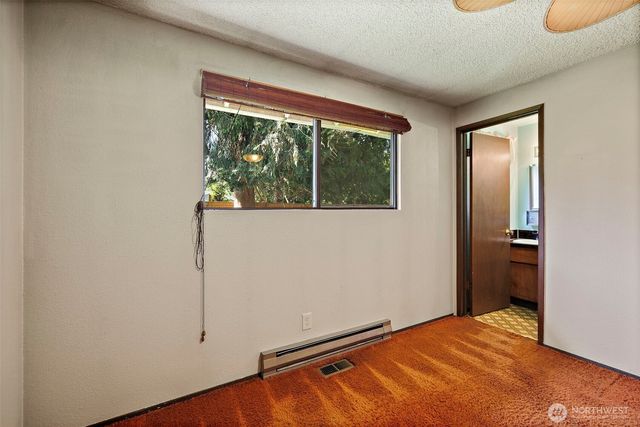 19509 SE 241st Place, Covington, WA 98042