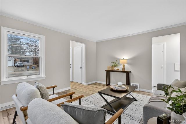 1511 Leonard Street, Grand Rapids, MI 49505