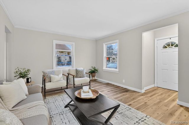 1511 Leonard Street, Grand Rapids, MI 49505