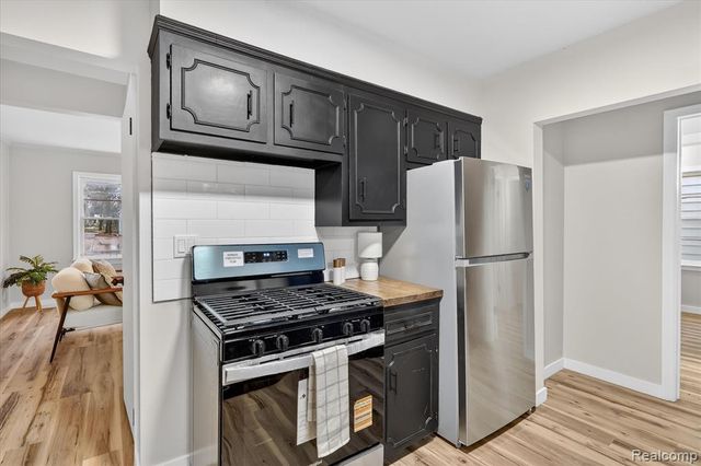 1511 Leonard Street, Grand Rapids, MI 49505