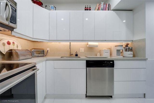 800 West Ave PH43, Miami Beach, FL 33139