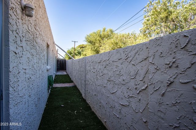 6115 N 13TH Street, Phoenix, AZ 85014