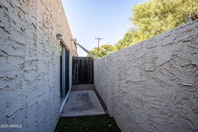 6115 N 13TH Street, Phoenix, AZ 85014