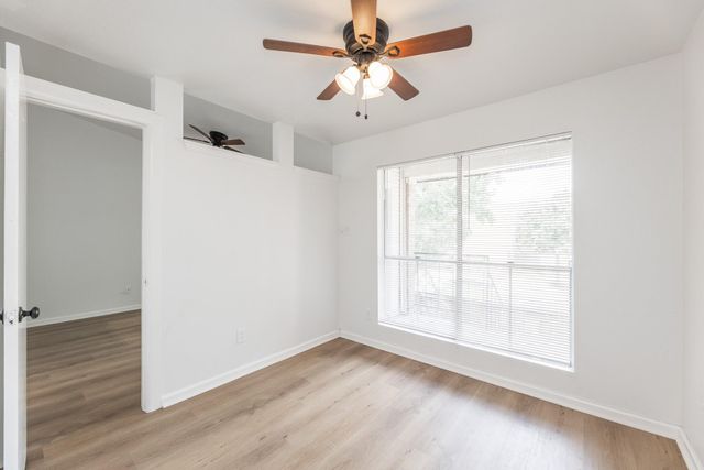 3900 Woodchase Drive 80, Houston, TX 77042