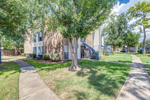 3900 Woodchase Drive 80, Houston, TX 77042
