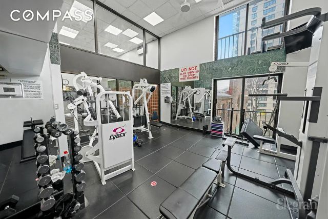 343 E 74th St Apt 5H, New York City, NY 10021