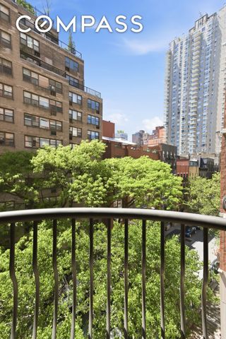 343 E 74th St Apt 5H, New York City, NY 10021