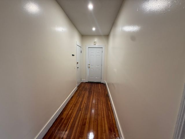 204 Homestead Avenue 3, Hartford, CT 06112