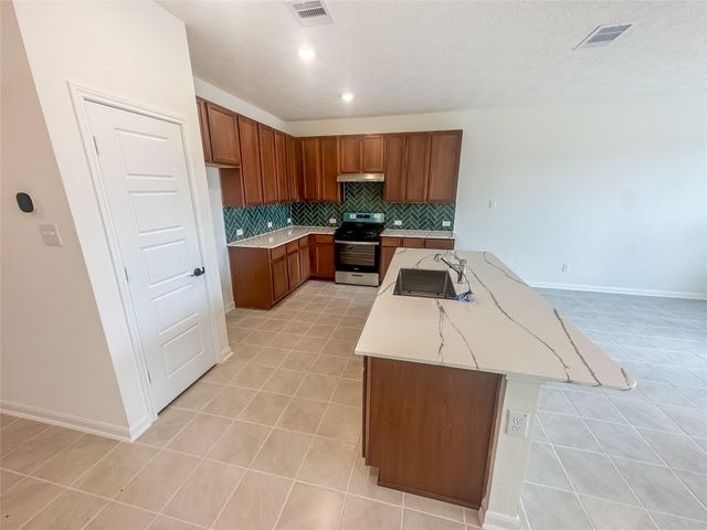 2012 Rebel Way, Alvin, TX 77511