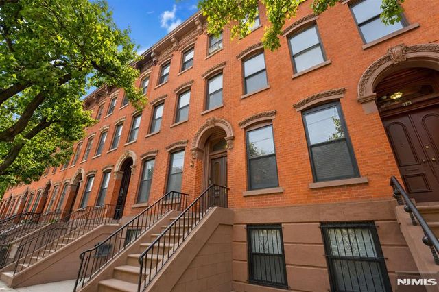 171 Grand Street, Jersey City, NJ 07302