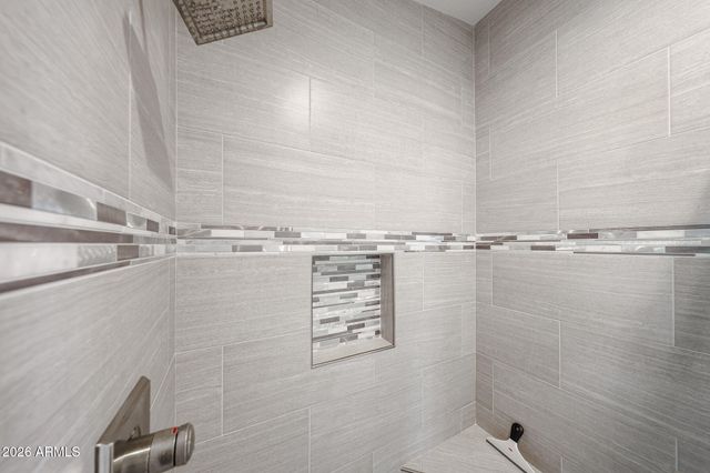 3901 E PINNACLE PEAK Road 275, Phoenix, AZ 85050