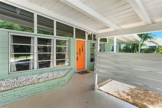 2005 TETLOW PLACE, Sarasota, FL 34239