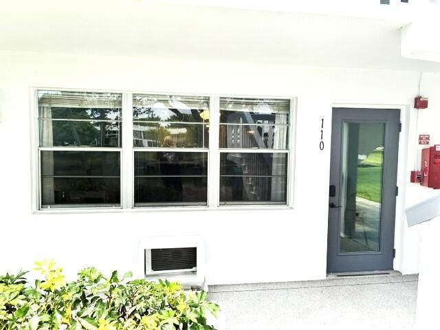 110 MARKHAM F 110, Deerfield Beach, FL 33442