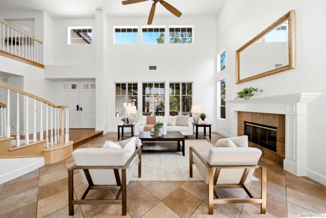 12797 Jordan Ridge Ct, San Diego, CA 92130