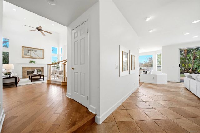 12797 Jordan Ridge Ct, San Diego, CA 92130