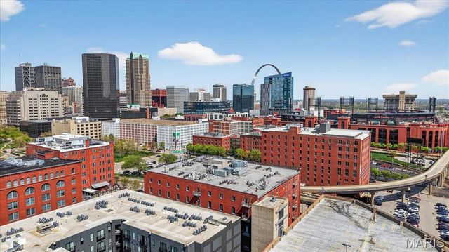 1004 Spruce Street 417, St Louis, MO 63102