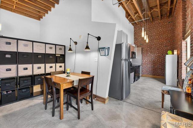 1004 Spruce Street 417, St Louis, MO 63102