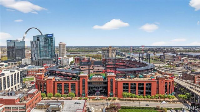 1004 Spruce Street 417, St Louis, MO 63102