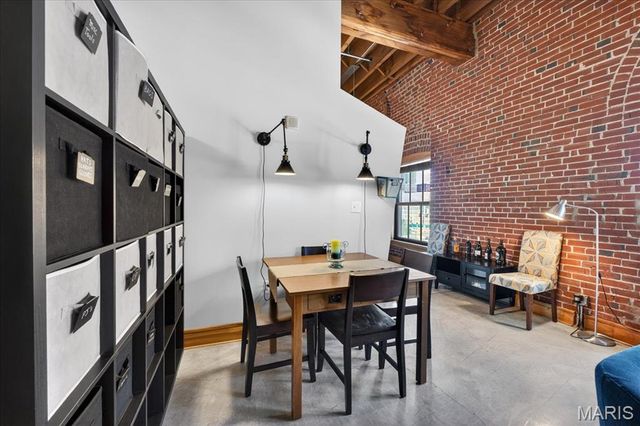 1004 Spruce Street 417, St Louis, MO 63102