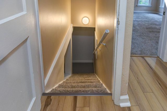 208 N Oakdale Ave, Salina, KS 67401