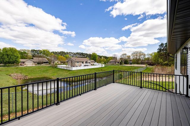 717 Tamarack TRAIL, Holmen, WI 54636