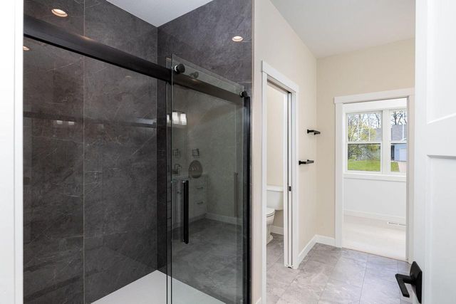 717 Tamarack TRAIL, Holmen, WI 54636