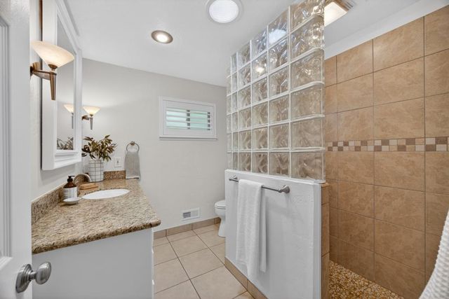 672 Clipper Way, Sacramento, CA 95831