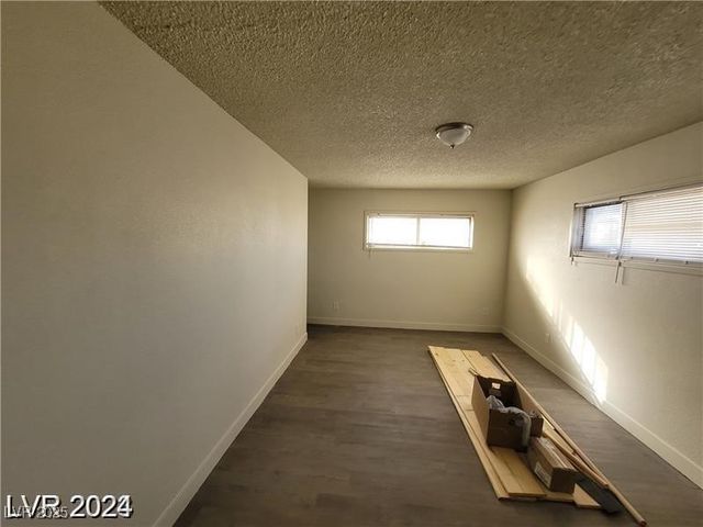 4321 El Conlon Avenue, Las Vegas, NV 89102
