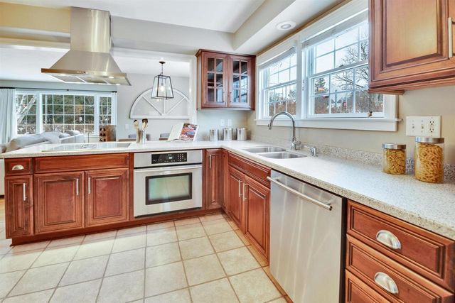 3930 Nakoma Road, Madison, WI 53711