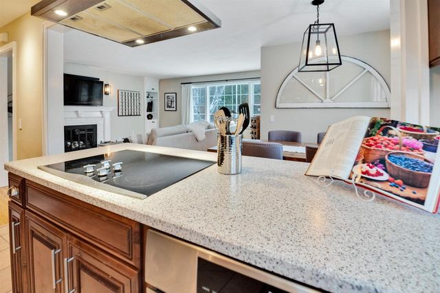 3930 Nakoma Road, Madison, WI 53711