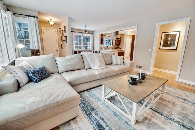 3930 Nakoma Road, Madison, WI 53711