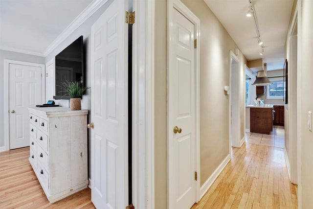 3930 Nakoma Road, Madison, WI 53711