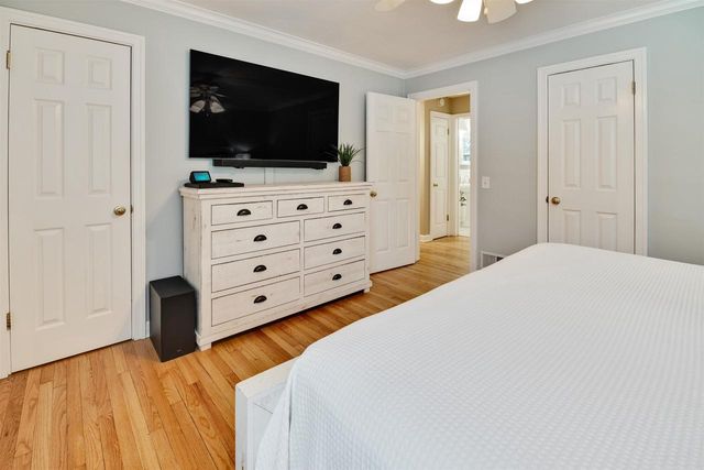 3930 Nakoma Road, Madison, WI 53711