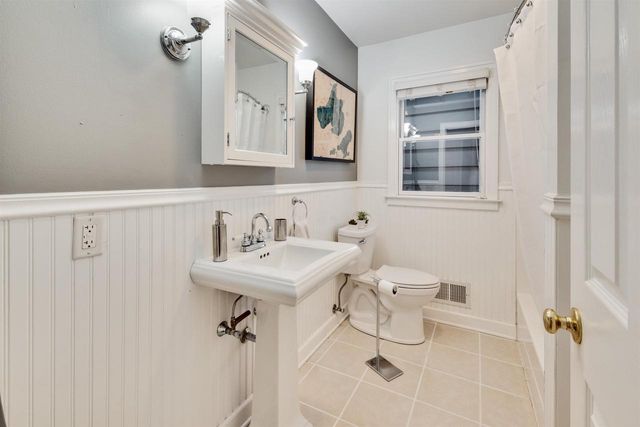 3930 Nakoma Road, Madison, WI 53711