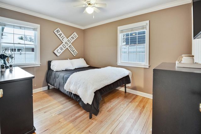 3930 Nakoma Road, Madison, WI 53711