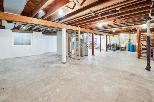 3930 Nakoma Road, Madison, WI 53711