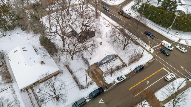 3930 Nakoma Road, Madison, WI 53711