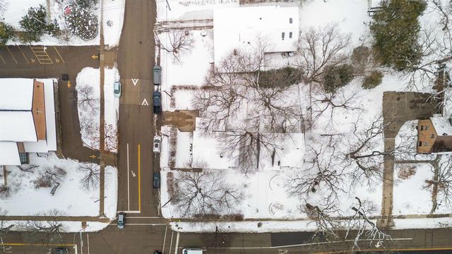 3930 Nakoma Road, Madison, WI 53711