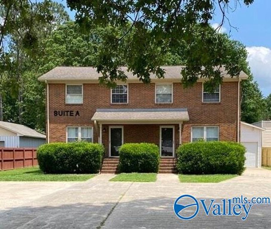 1775 Jeff Road A, Huntsville, AL 35806