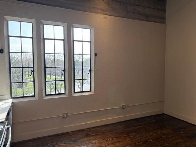 4411 Dallas Street 15, Houston, TX 77023