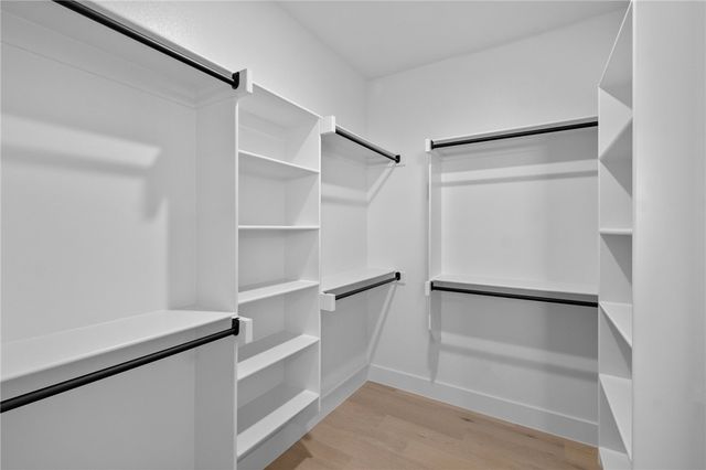 471 Silverview Avenue, Centerton, AR 72719