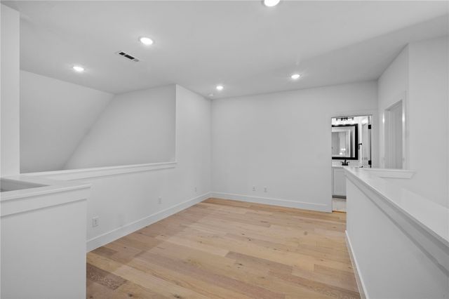 471 Silverview Avenue, Centerton, AR 72719