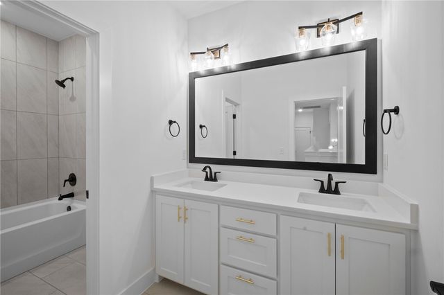 471 Silverview Avenue, Centerton, AR 72719