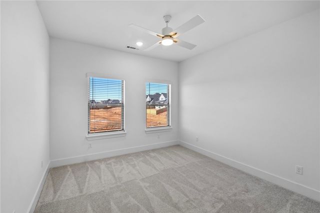 471 Silverview Avenue, Centerton, AR 72719