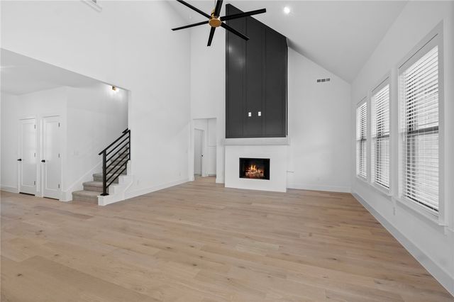 471 Silverview Avenue, Centerton, AR 72719