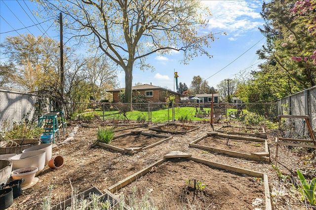2711 N Mckinney St, Boise, ID 83704