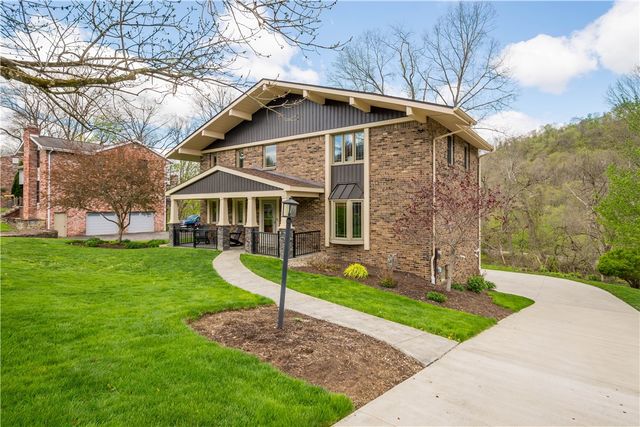 201 Hemlock Dr, Peters Twp, PA 15317